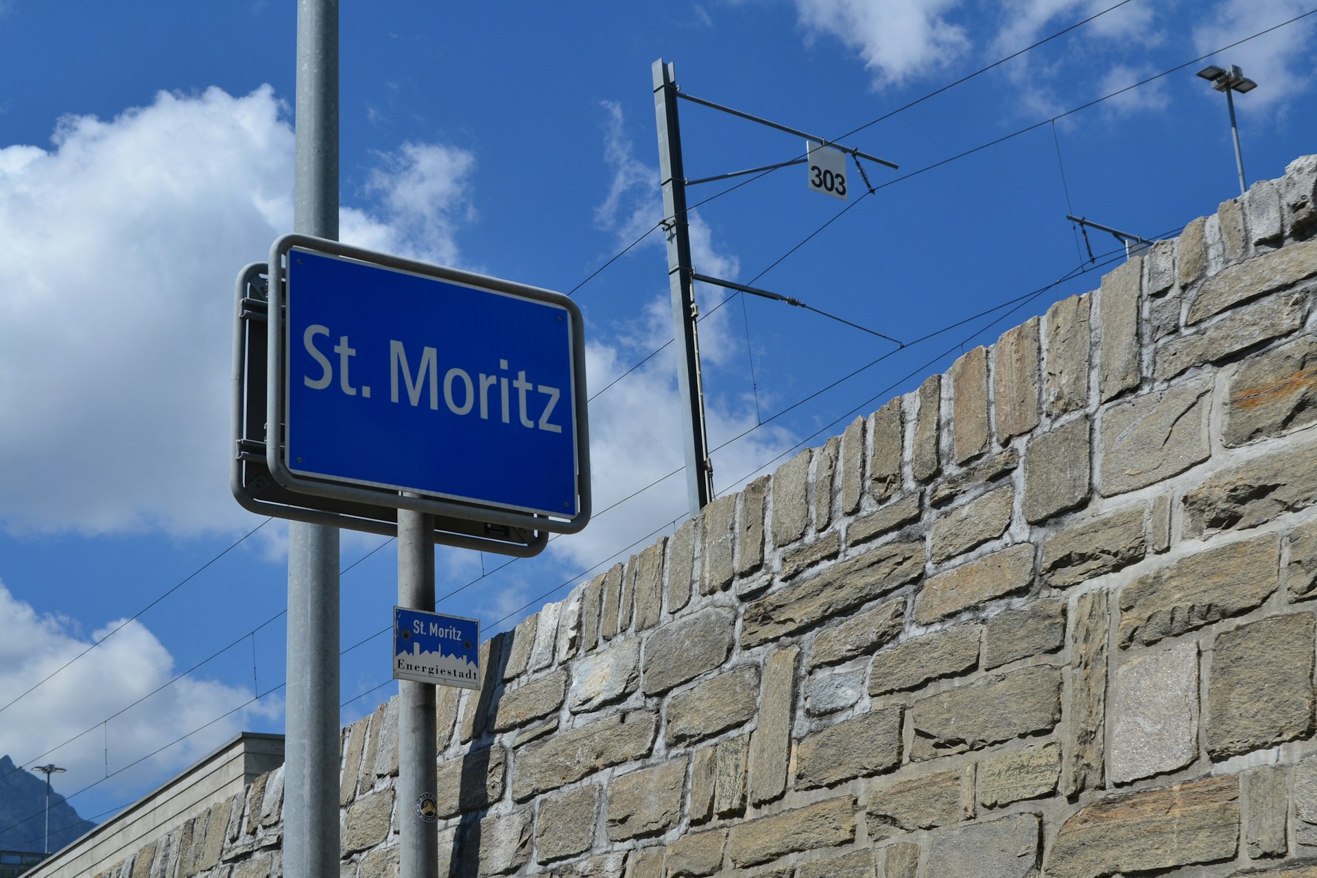 Die Reise: Zürich nach St. Moritz – Ein malerisches Alpenabenteuer